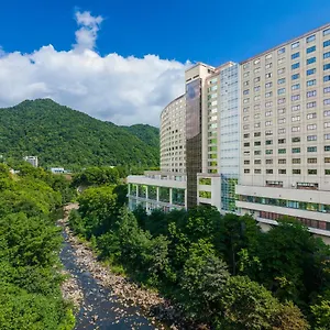 定山溪景酒店 **** 札幌